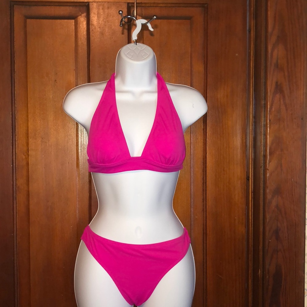 Old navy swimsuit